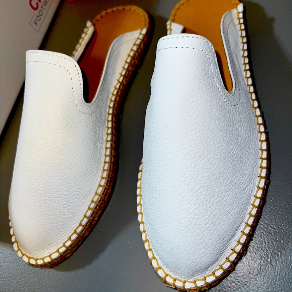 CHI Footwear Handmade White Mule leather Size 6